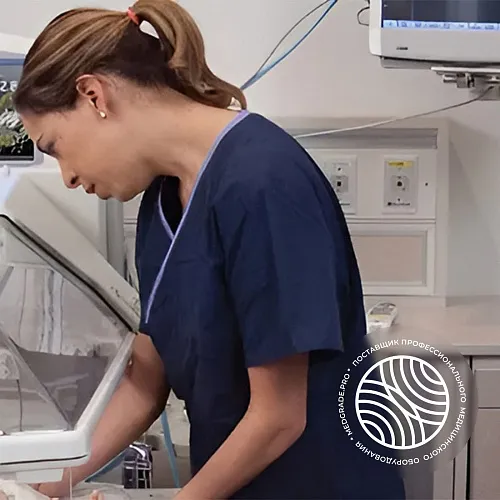 Инкубатор интенсивной терапии для новорождённых GE HealthCare Giraffe Incubator Carestation